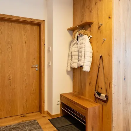 Zirbentraum Appartement *